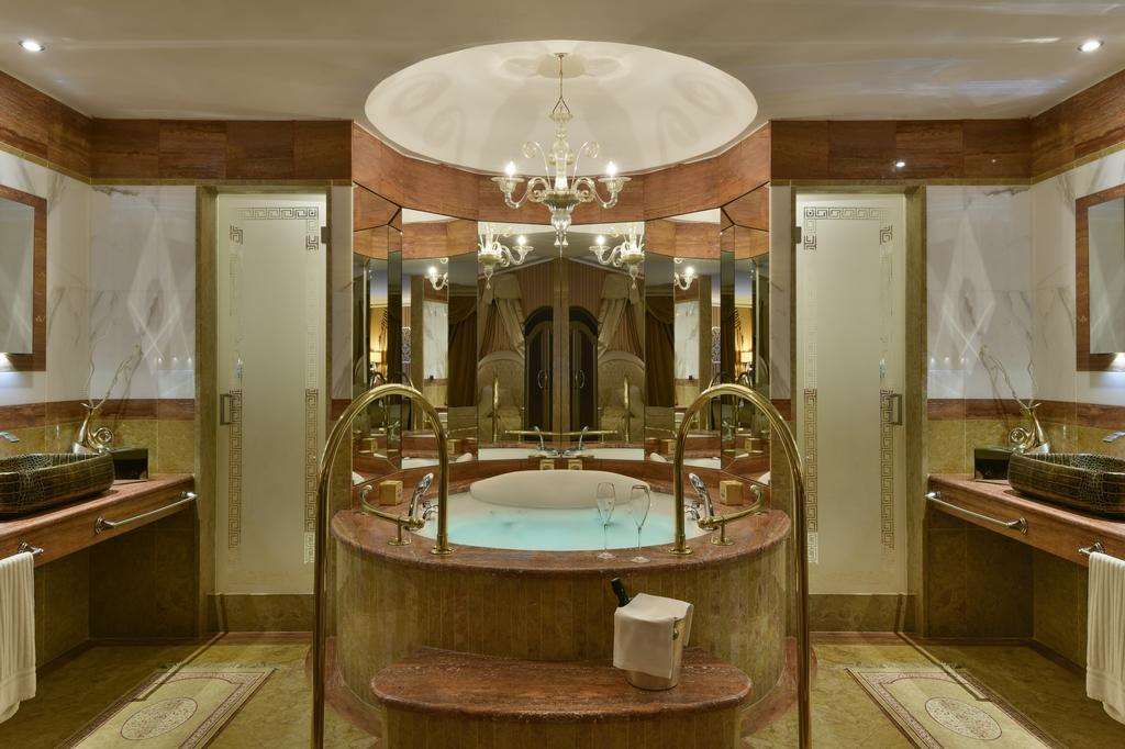 Hotel Ariston 4*